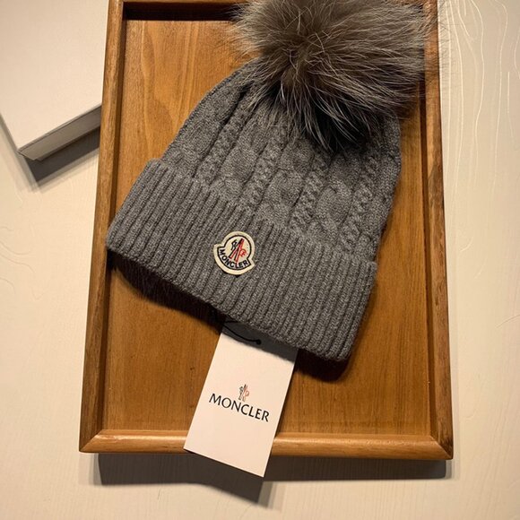 Moncler Unisex Knitted Hat - Picture 1 of 6